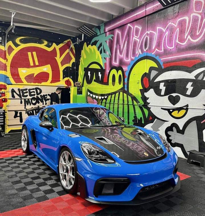 Are Custom Car Wraps Better Than Repainting A Vehicle?<br>Are Custom Car Wraps A Better Option Than Repainting A Vehicle?<br>How Do Custom Car Wraps Compare To Traditional Vehicle Painting?